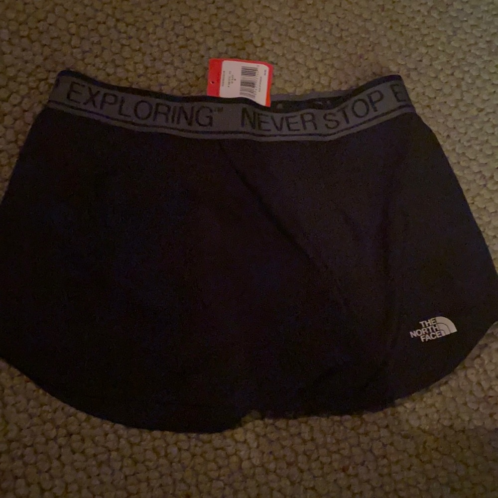 North face run skirt/tennis skirt